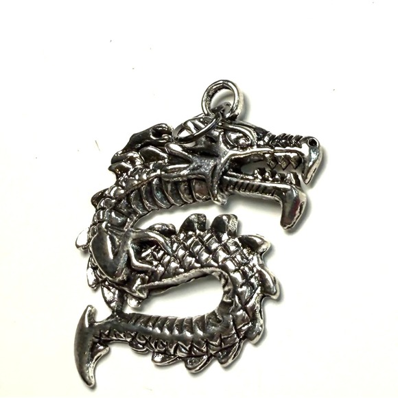 Silver Toned Dragon Pendant Charm Jewelry‎ Gift Mythical NEW - Picture 3 of 5